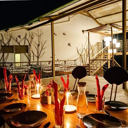 Tadoba Jungle Camp Hotell Mohurli Exteriör bild