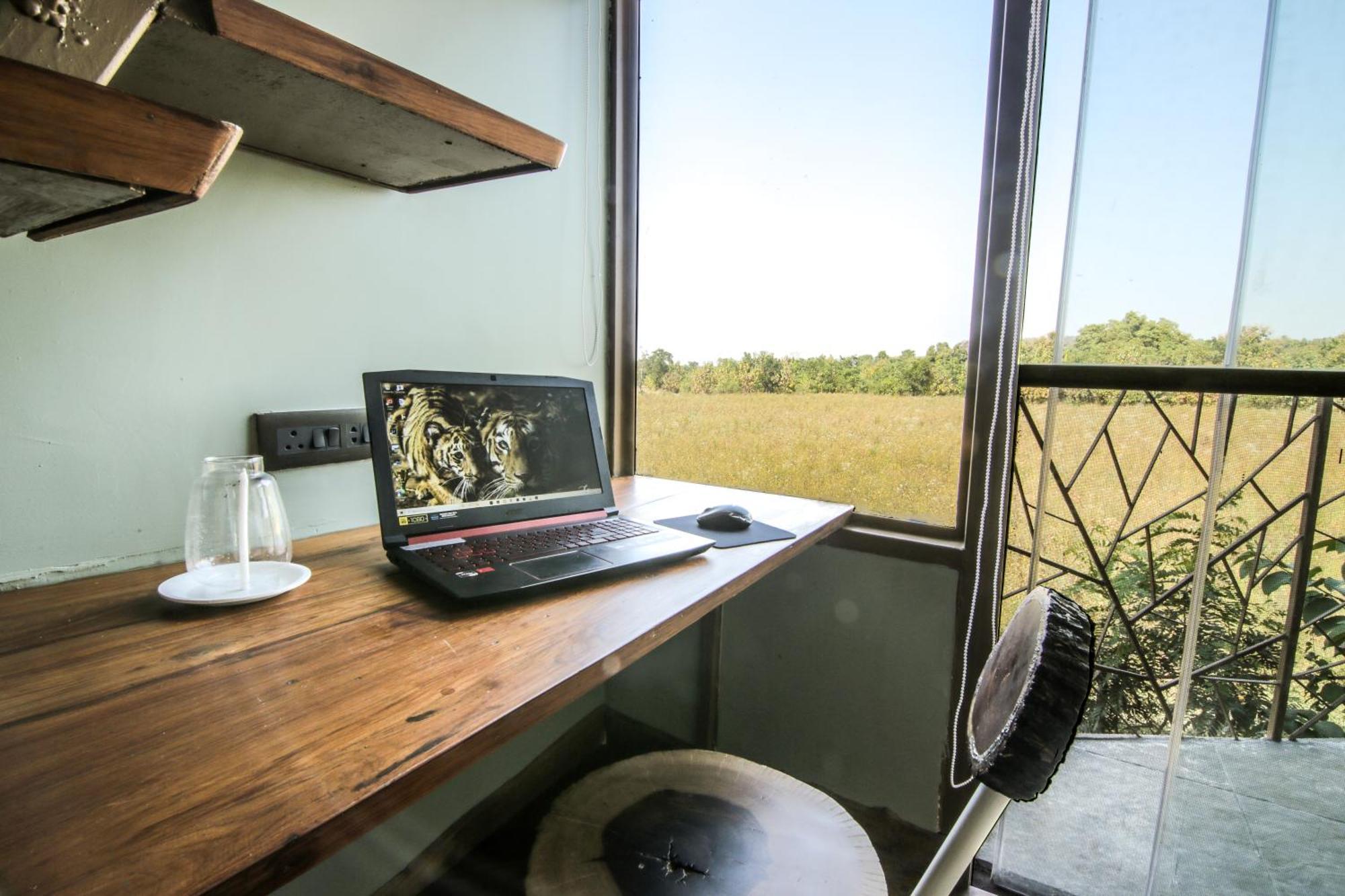 Tadoba Jungle Camp Hotell Mohurli Exteriör bild