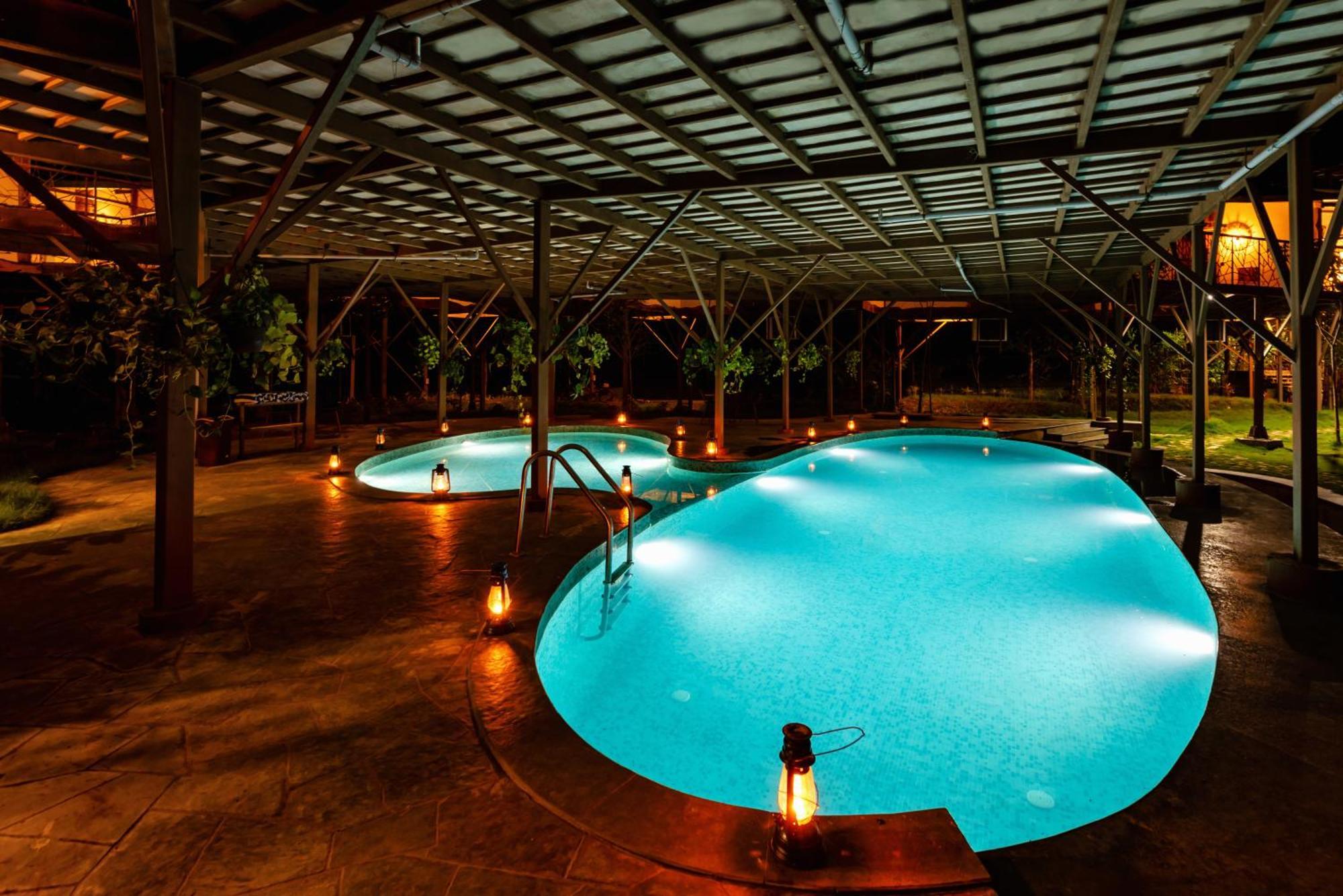 Tadoba Jungle Camp Hotell Mohurli Exteriör bild