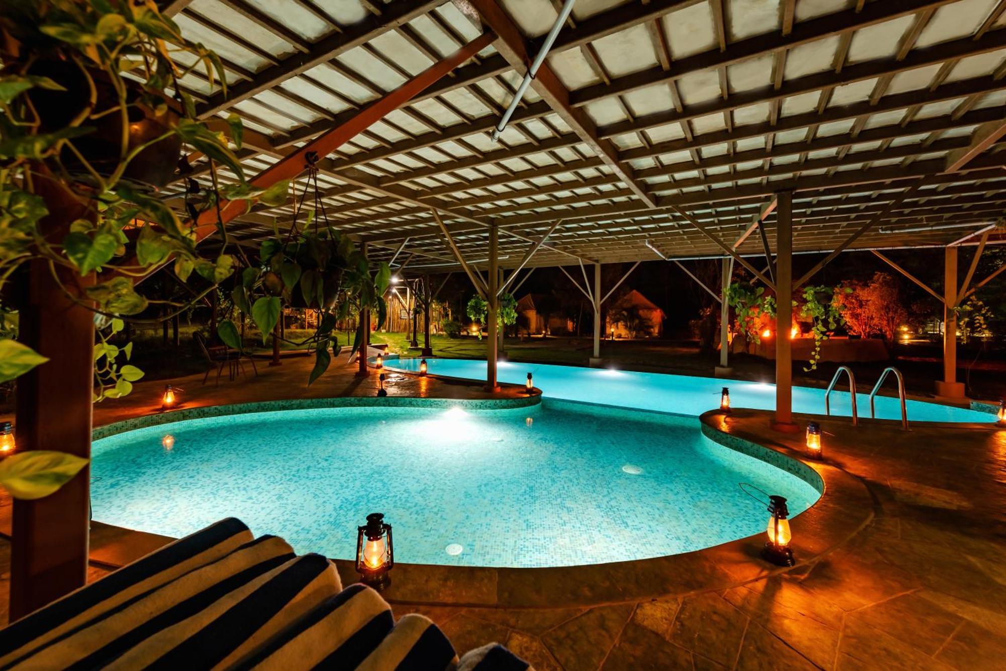 Tadoba Jungle Camp Hotell Mohurli Exteriör bild